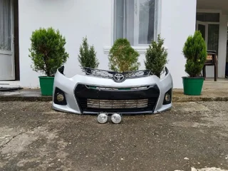 Передний бампер для Toyota Corolla 2014