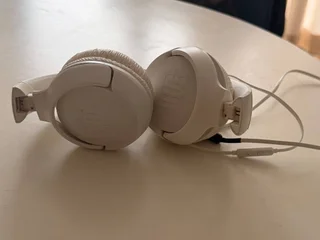 Проводные наушники JBL