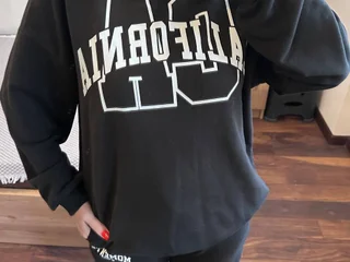 Спортивный костюм свитшот и джоггеры