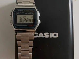 Часы Casio