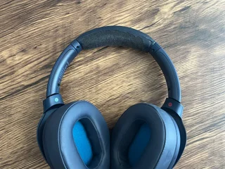 Наушники Sony WH-XB900N