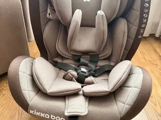 детское кресло, от 0-36 кг. С поворотом и наклоном. Пользовались редко.