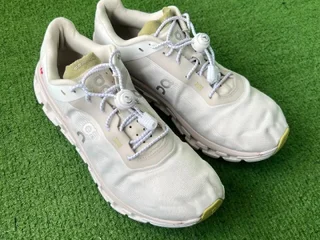 Кроссовки On Running Cloudflow White / Lime