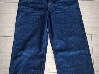 Джинсы Pull & Bear