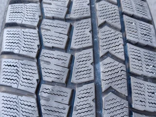 Комплект зимних шин Dunlop 225/55 R19