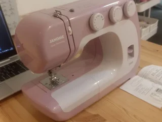 Швейная машинка Janome