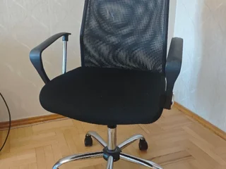 Стул офисный