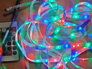 Светодиодная влагозащищенная лента RGB 5 метров