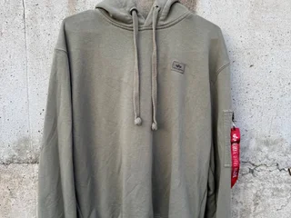 📌 Худи Alpha Industries