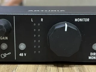 Аудиоинтерфейс Arturia Mini Fuze 1