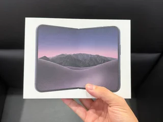 Айфон Дуо 256Gb новый. Полностью готов к работе, без нюансов, а также на гарантии.
