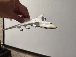 Модель самолета Ан-225 Мрия