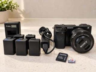 Sony A6300 + объектив 16-50mm