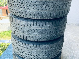 Комплект шин Pirelli Scorpion Winter 235/60 R18