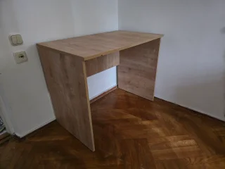 Письменный стол