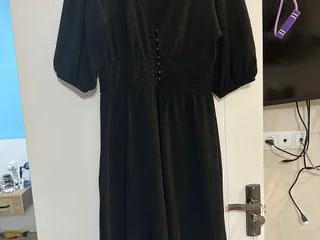 Платье Monki
