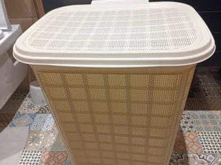 Большая корзина для белья