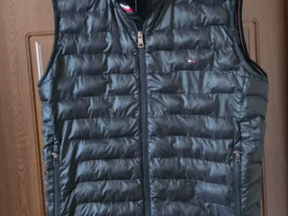 Жилет Tommy Hilfiger