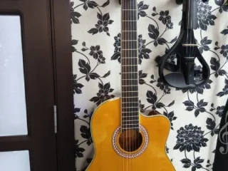 Гитары Yamaha