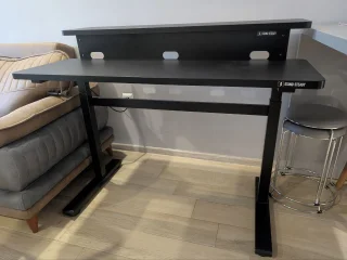 Стол с механической регулировкой высоты StandSteady