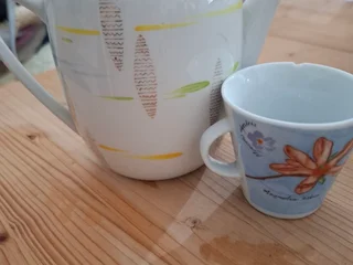 Кружка и мерный стакан