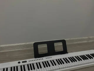 Синтезатор 88 клавиш