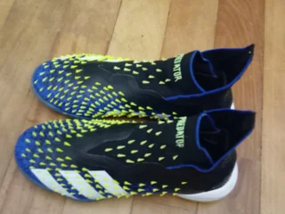 Сороконожки Adidas Predator Demon Skin 36 размер