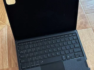 Чехол клавиатура Magtouch iPad