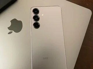 Samsung Galaxy S25 128 ГБ