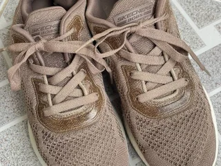 Кроссовки Skechers BOBS