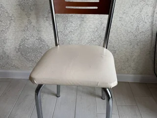 Стулья