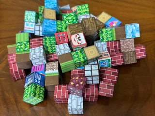 Игрушки и магнитный конструктор Майнкрафт