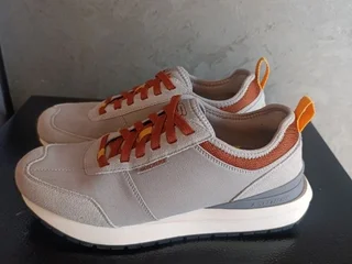 Кроссовки Skechers
