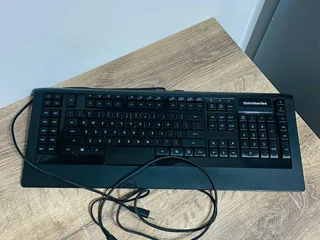 Игровая клавиатура SteelSeries Apex 350