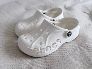 Детские белые кроксы Crocs J 1
