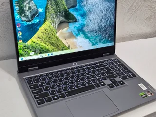 Игровой ноутбук Lenovo LOQ 15ARP9