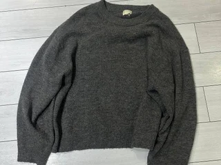 Свитер зеленый H&M