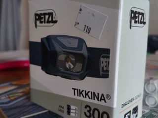 Налобный фонарик Petzl Tikkina 300