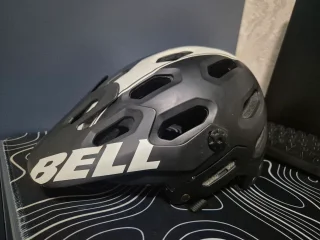 Вело шлем BELL