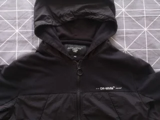 Свитшот / свитер