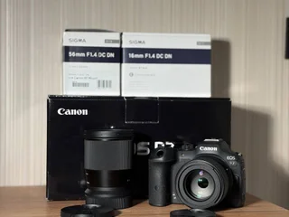 Тушка Canon EOS R7
