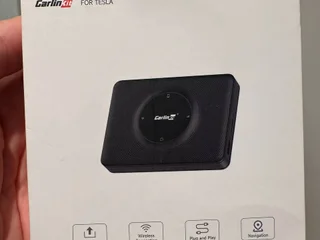 CarPlay адаптер Carlinkit для Tesla