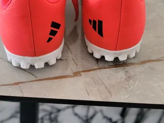 Футбольные бутсы