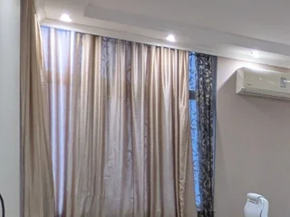 Шторы атласные 2 шт и тюль
