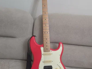 Электрогитара Jet js 400hss + комбо Joyo dc 30
