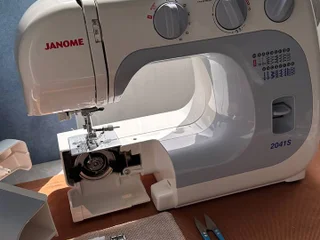 Швейная машина Janome 2041s