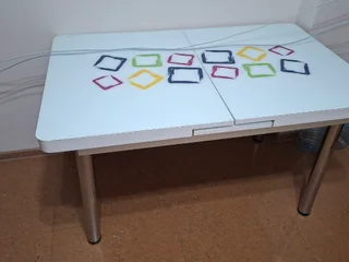 Стол