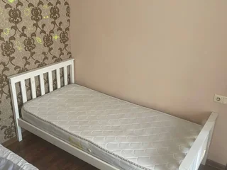 Детская кровать с матрасом