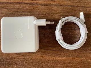 Оригинальный зарядный блок Apple 87W