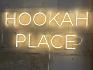 Неоновая вывеска